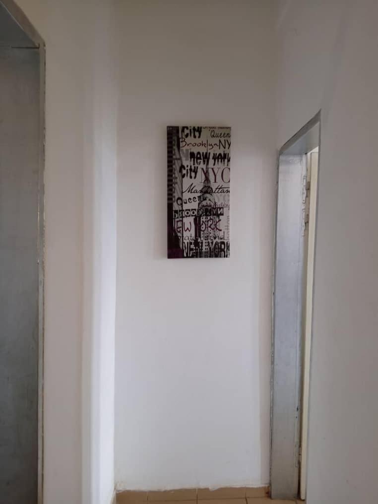 Appart meublé le Dakota Yaoundé Chambre photo
